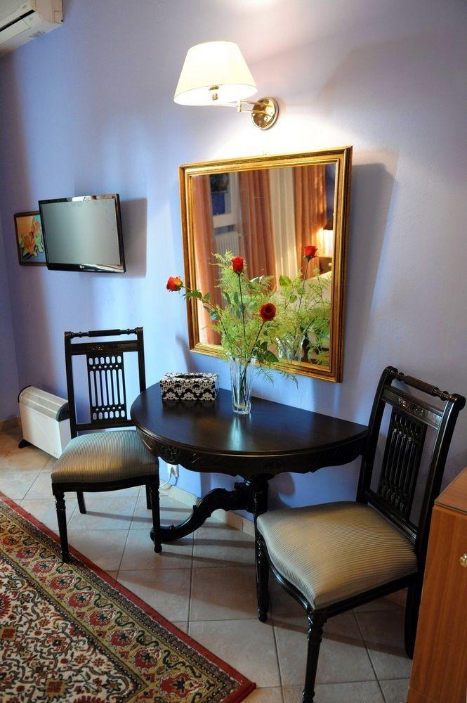 Museum Hotel Barbara Волос Екстер'єр фото